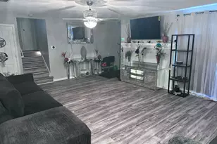 17112 Whittier Ave, Hazel Crest, IL 60429 - Photo 3