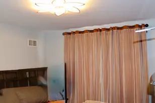17112 Whittier Ave, Hazel Crest, IL 60429 - Photo 9