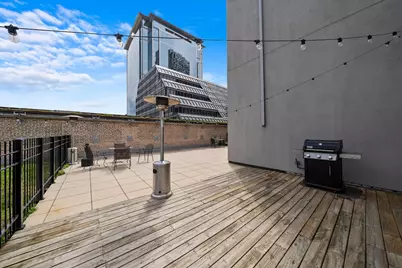 8 W Monroe Street #1704, Chicago, IL 60603 - Photo 17