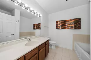 8 W Monroe St, Chicago, IL 60603 - Photo 11