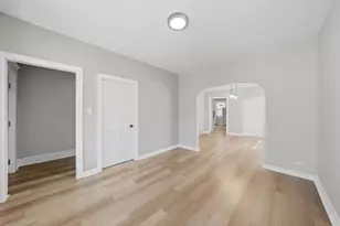 7047 S Winchester Ave, Chicago, IL 60636 - Photo 11