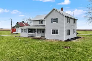 724 E 2600 North Rd, Penfield, IL 61862 - Photo 3