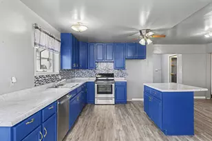 724 E 2600 North Rd, Penfield, IL 61862 - Photo 13