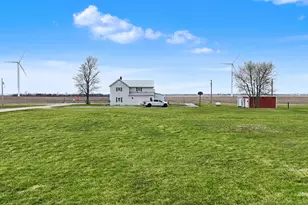 724 E 2600 North Rd, Penfield, IL 61862 - Photo 37