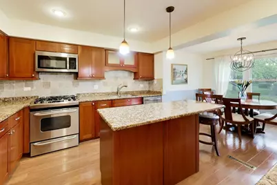 684 Regent Lane, Prospect Heights, IL 60070 - Photo 11