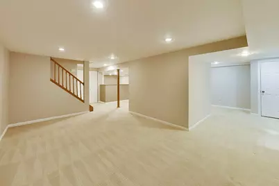 684 Regent Lane, Prospect Heights, IL 60070 - Photo 31