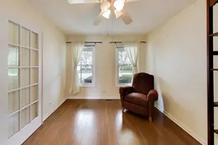 684 Regent Ln, Prospect Heights, IL 60070 - Photo 15