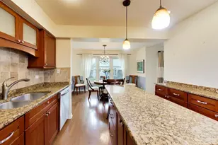 684 Regent Ln, Prospect Heights, IL 60070 - Photo 13