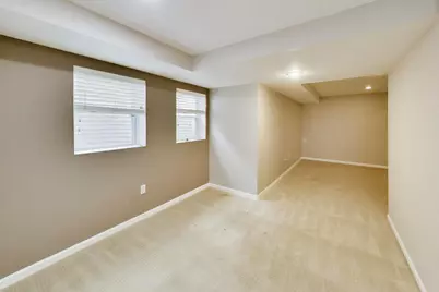 684 Regent Lane, Prospect Heights, IL 60070 - Photo 33