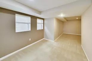 684 Regent Ln, Prospect Heights, IL 60070 - Photo 33