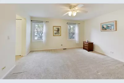 684 Regent Lane, Prospect Heights, IL 60070 - Photo 19
