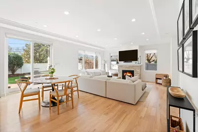 449 E Rockland Road, Libertyville, IL 60048 - Photo 3