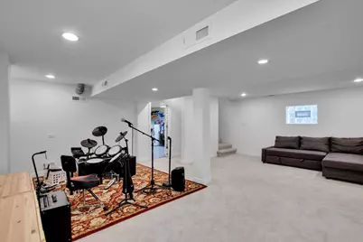 7246 W Fitch Avenue, Chicago, IL 60631 - Photo 23