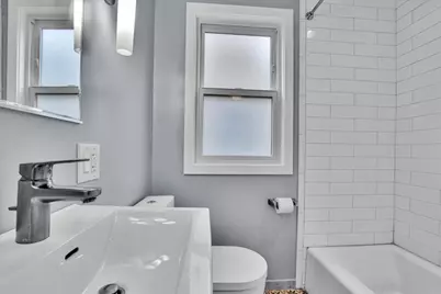 7246 W Fitch Avenue, Chicago, IL 60631 - Photo 17