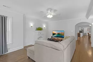 5429 N Campbell Ave, Chicago, IL 60625 - Photo 11