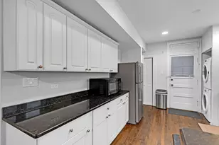 5429 N Campbell Ave, Chicago, IL 60625 - Photo 5