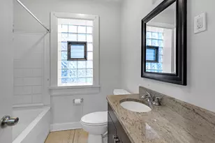 5429 N Campbell Ave, Chicago, IL 60625 - Photo 7