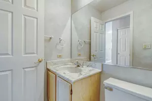 6021 Golfview Dr, Gurnee, IL 60031 - Photo 25