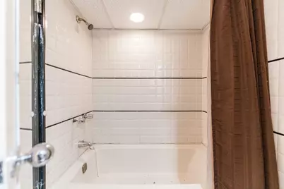 6117 N Washtenaw Avenue, Chicago, IL 60659 - Photo 25