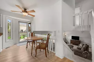 2512 Leach Dr, Naperville, IL 60564 - Photo 11