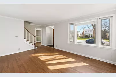 1946 Portsmouth Avenue, Westchester, IL 60154 - Photo 5