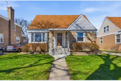 1946 Portsmouth Avenue, Westchester, IL 60154 - Photo 1