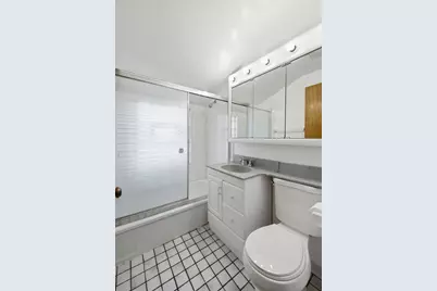 1946 Portsmouth Avenue, Westchester, IL 60154 - Photo 17