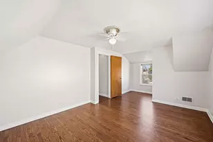 1946 Portsmouth Ave, Westchester, IL 60154 - Photo 13