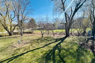 1833 Barnhill Dr, Mundelein, IL 60060 - Photo 21