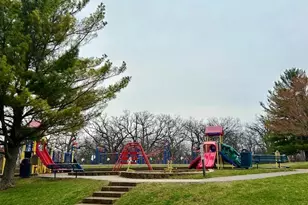 1833 Barnhill Dr, Mundelein, IL 60060 - Photo 23