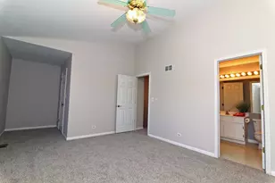 1833 Barnhill Dr, Mundelein, IL 60060 - Photo 11