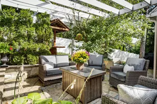 317 E Walnut St, Hinsdale, IL 60521 - Photo 33