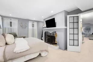 317 E Walnut St, Hinsdale, IL 60521 - Photo 19