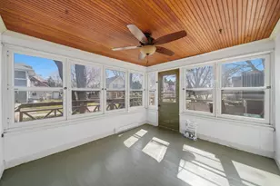 304 W Chamberlin St, Dixon, IL 61021 - Photo 19