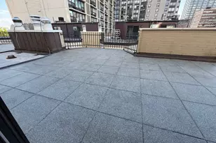 5747 N Sheridan Rd, Chicago, IL 60660 - Photo 21