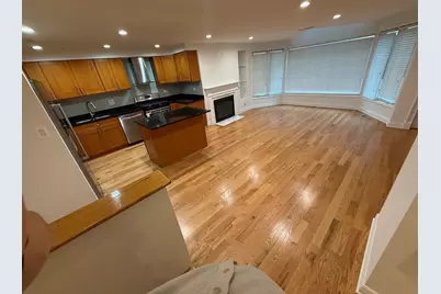 5747 N Sheridan Road #E, Chicago, IL 60660 - Photo 3