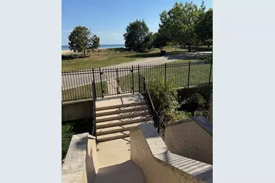 5747 N Sheridan Road #E, Chicago, IL 60660 - Photo 25