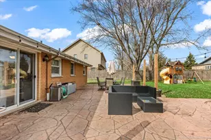 8836 W 93rd Pl, Hickory Hills, IL 60457 - Photo 19