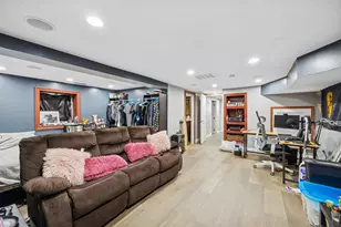 [Address not provided], Berwyn, IL 60402 - Photo 17