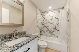 751 S Dwyer Ave, Arlington Heights, IL 60005 - Photo 9