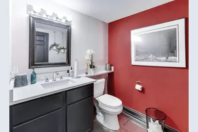 1636 N Bosworth Avenue, Chicago, IL 60642 - Photo 19