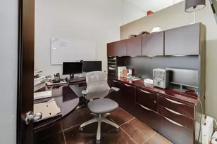 1636 N Bosworth Ave, Chicago, IL 60642 - Photo 13