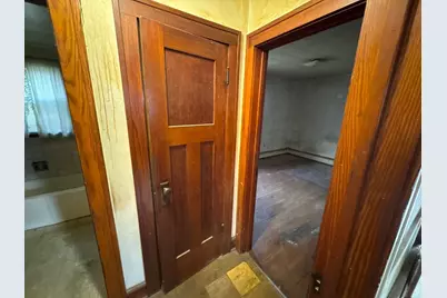 1115 Wadsworth Avenue, North Chicago, IL 60064 - Photo 9