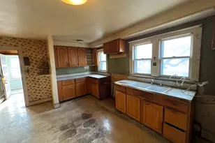 1115 Wadsworth Ave, North Chicago, IL 60064 - Photo 5