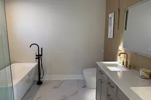 5700 W Grace St, Chicago, IL 60634 - Photo 23