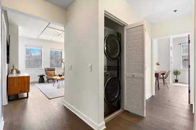 437 W Division Street #310, Chicago, IL 60610 - Photo 3