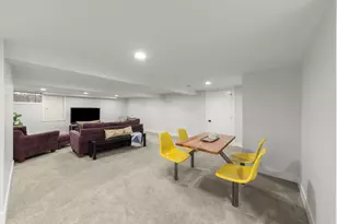 255 Crest Rd, Glen Ellyn, IL 60137 - Photo 21