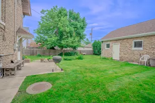5147 S Lorel Ave, Chicago, IL 60638 - Photo 23