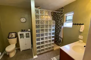 1230 E Calumet St, Centralia, IL 62801 - Photo 15