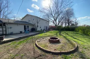 1230 E Calumet St, Centralia, IL 62801 - Photo 19